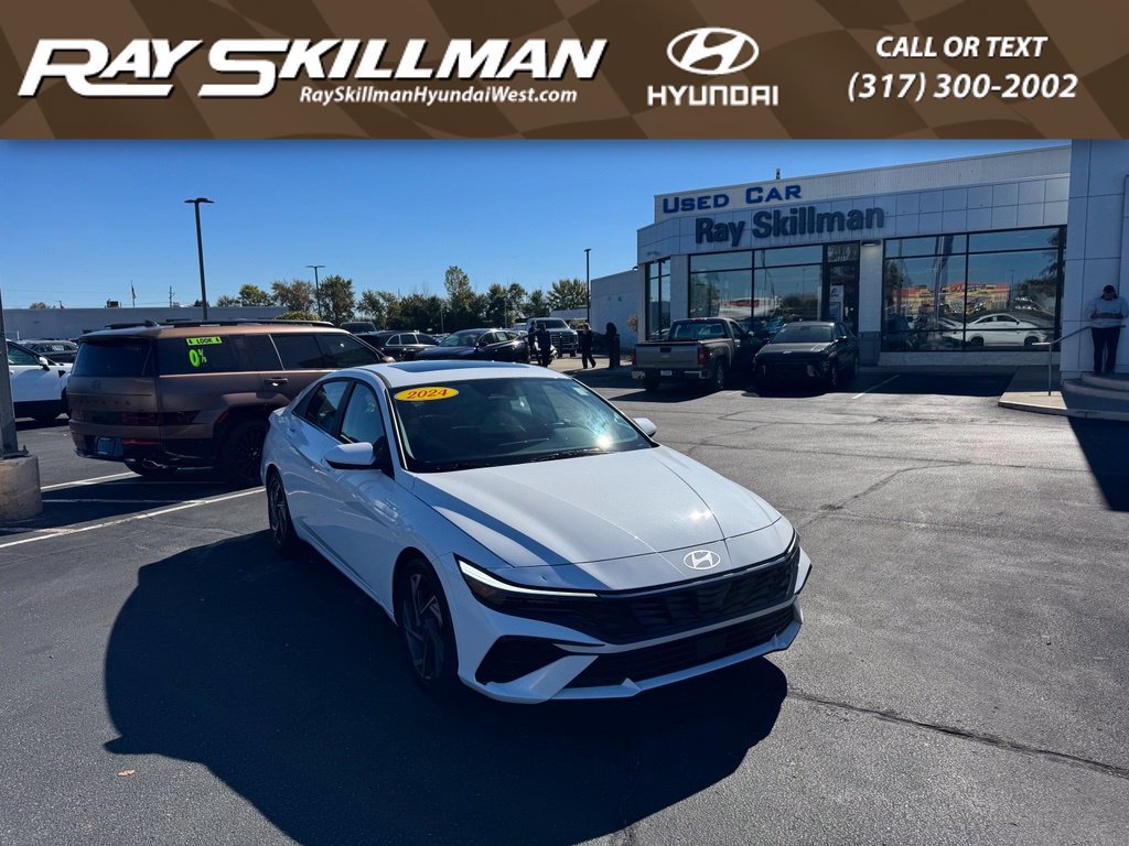 Certified Used 2024 White Hyundai SEL image 1