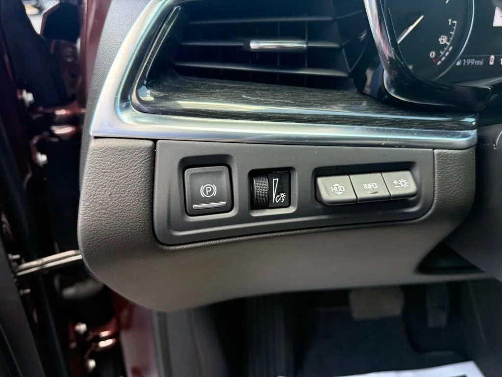Used 2023 Rosewood Metallic Cadillac Premium Luxury image 19