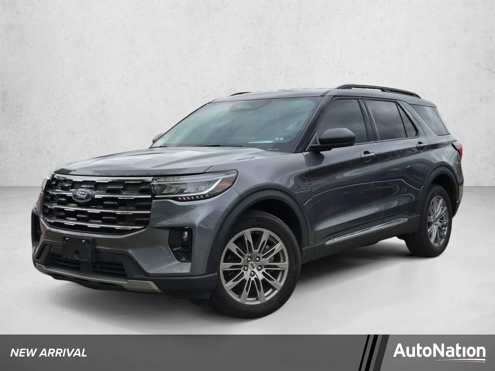 2025 Ford Explorer Active 4WD (PL535)'s photo