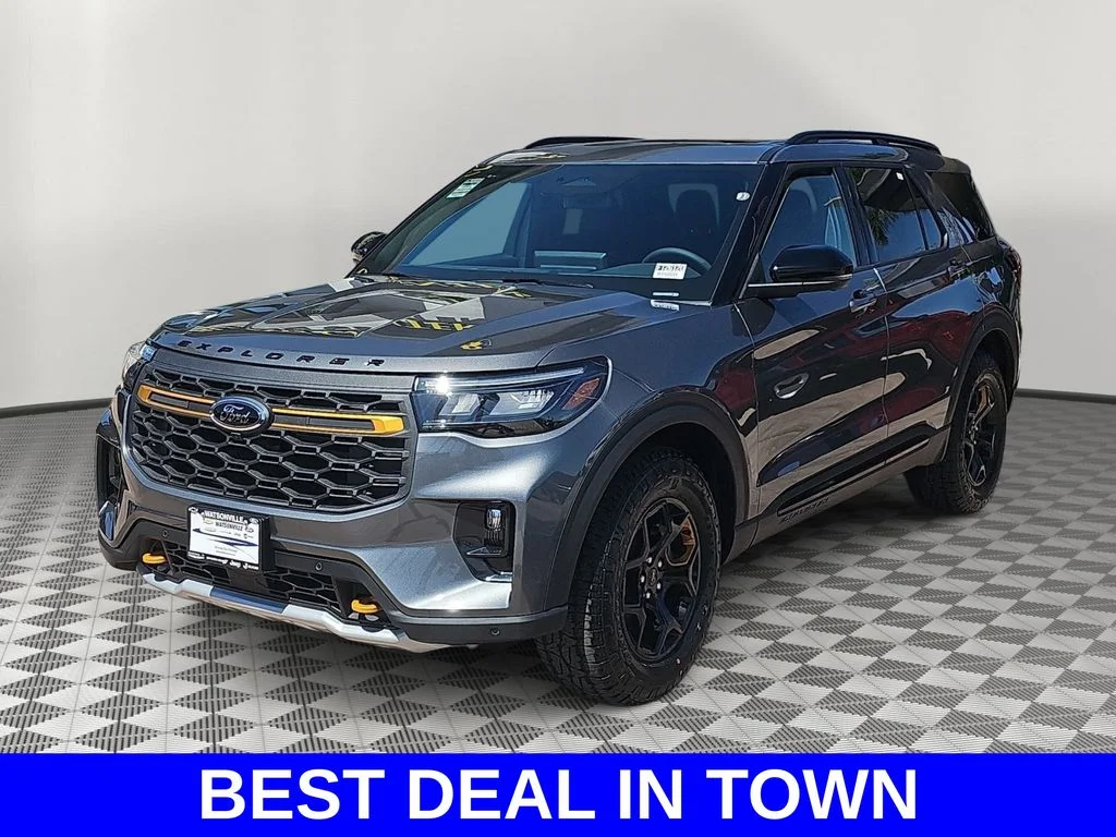 New 2026 Carbonized Gray Metallic Ford Tremor® image 7