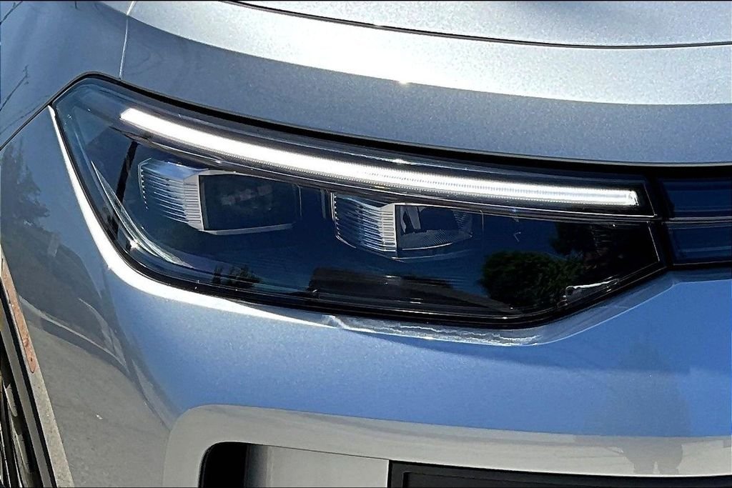New 2026 Silver Volkswagen 2.0T SE image 32