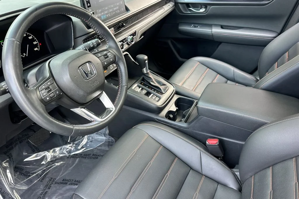 Used 2025  Honda Sport-L image 10