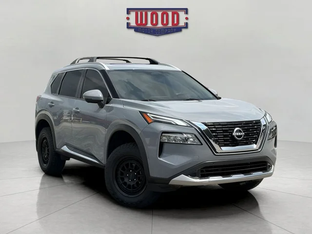 Pre-Owned 2023 Nissan Rogue Platinum