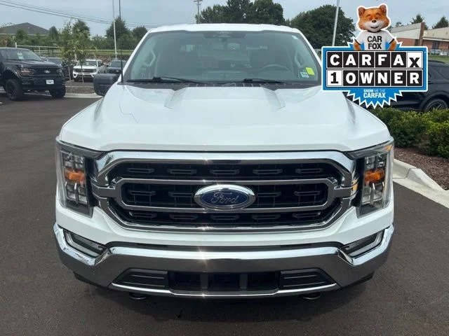 Used 2022 Oxford White Ford XLT image 2