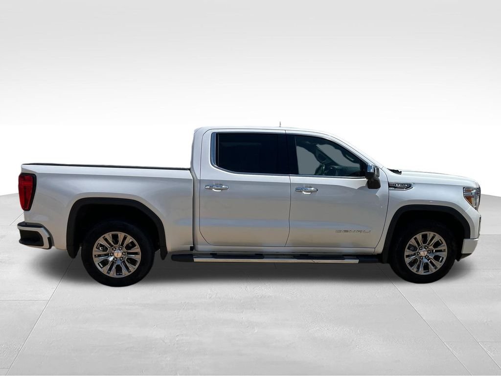 Used 2020 White GMC Denali image 6