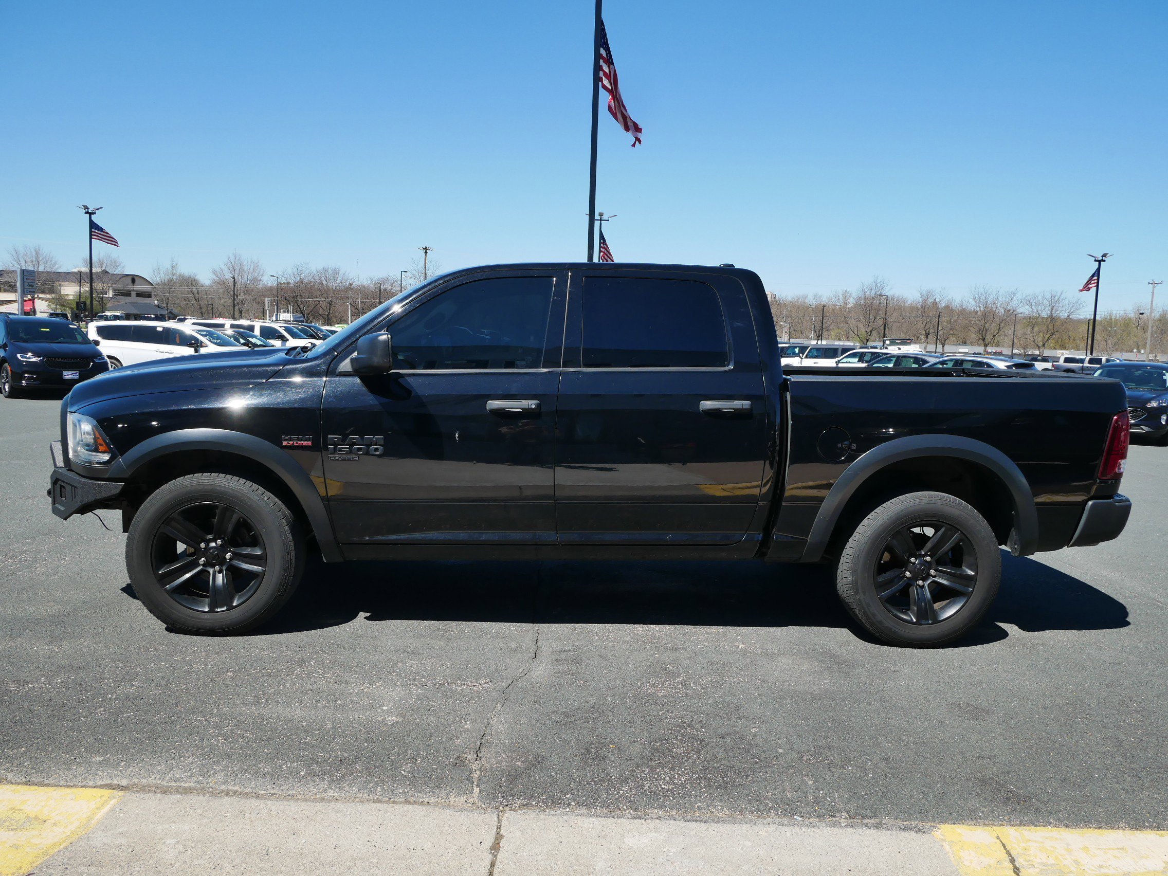 View vehicle photo 5