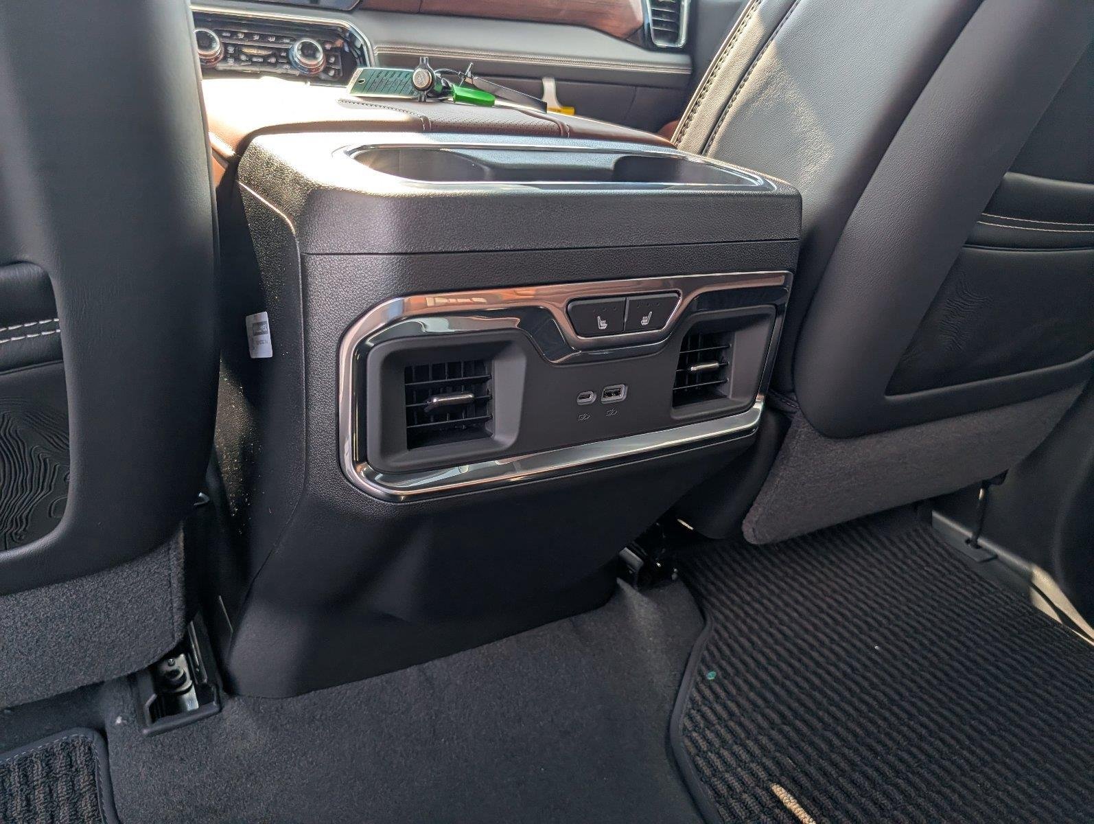 New 2026 Sterling Metallic GMC Denali Ultimate image 34