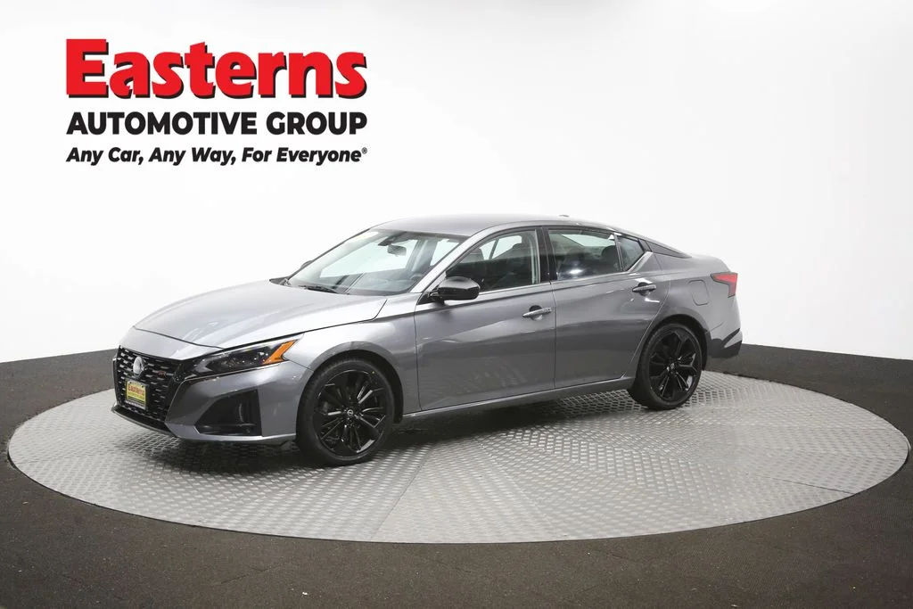 Used 2023 Gray Nissan 2.5 SR image 56