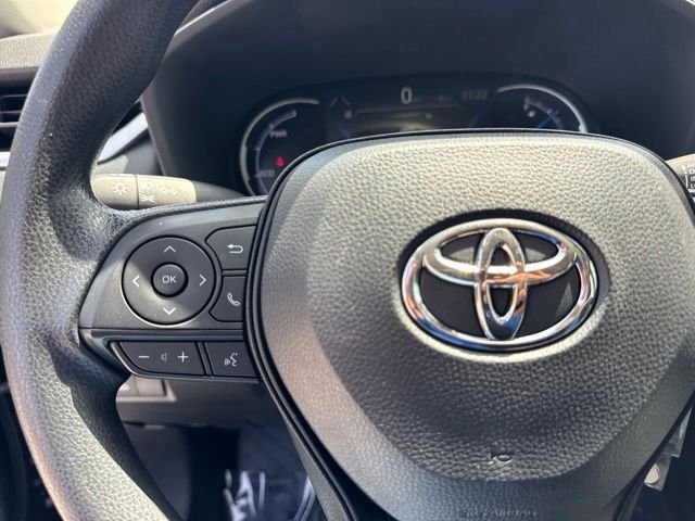 2025 Toyota RAV4 LE - Photo 27