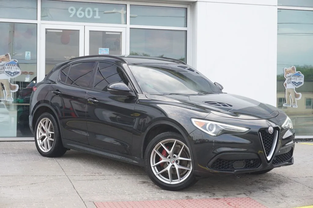 Used 2018 Black Alfa Romeo Ti image 4