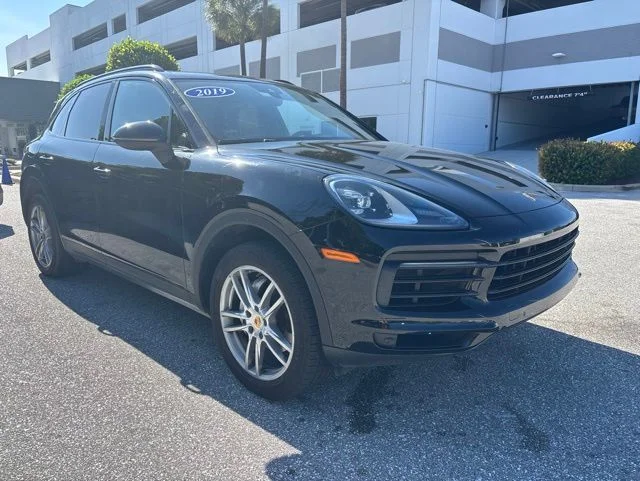 2019 Porsche Cayenne -'s photo