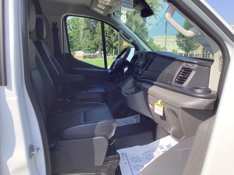 2025 Ford Transit Van Base - Photo 17