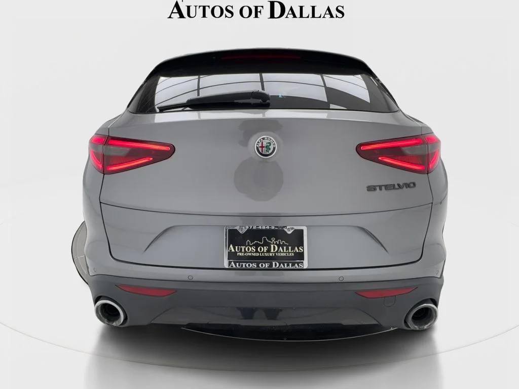 Used 2021 Gray Alfa Romeo CAM,PANO,BLIND SPOT,20" WHLS image 9
