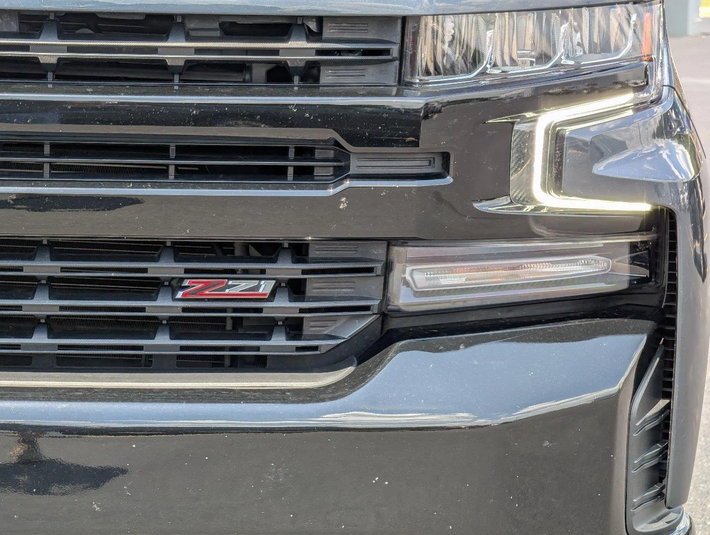 Used 2022 SHADOW GRAY METALLIC Chevrolet LT Trail Boss image 10
