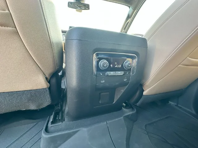 Used 2022 Red Chevrolet Premier image 32