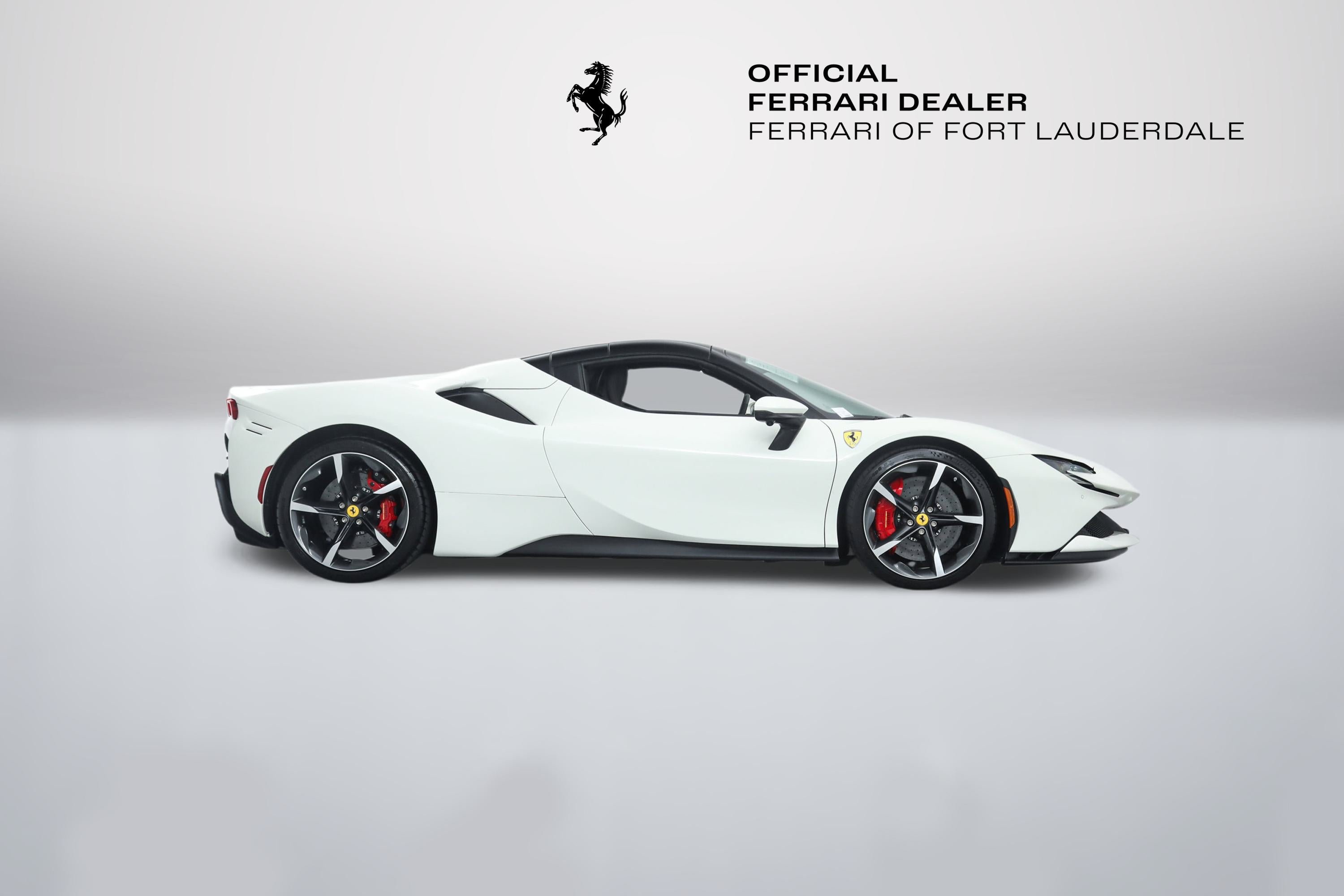 Certified Used 2025 Bianco Avus Ferrari  image 11