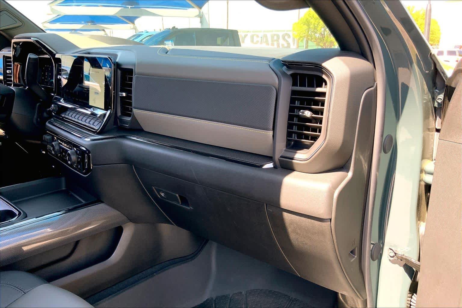 2026 Chevrolet Silverado 2500HD ZR2 - Photo 19