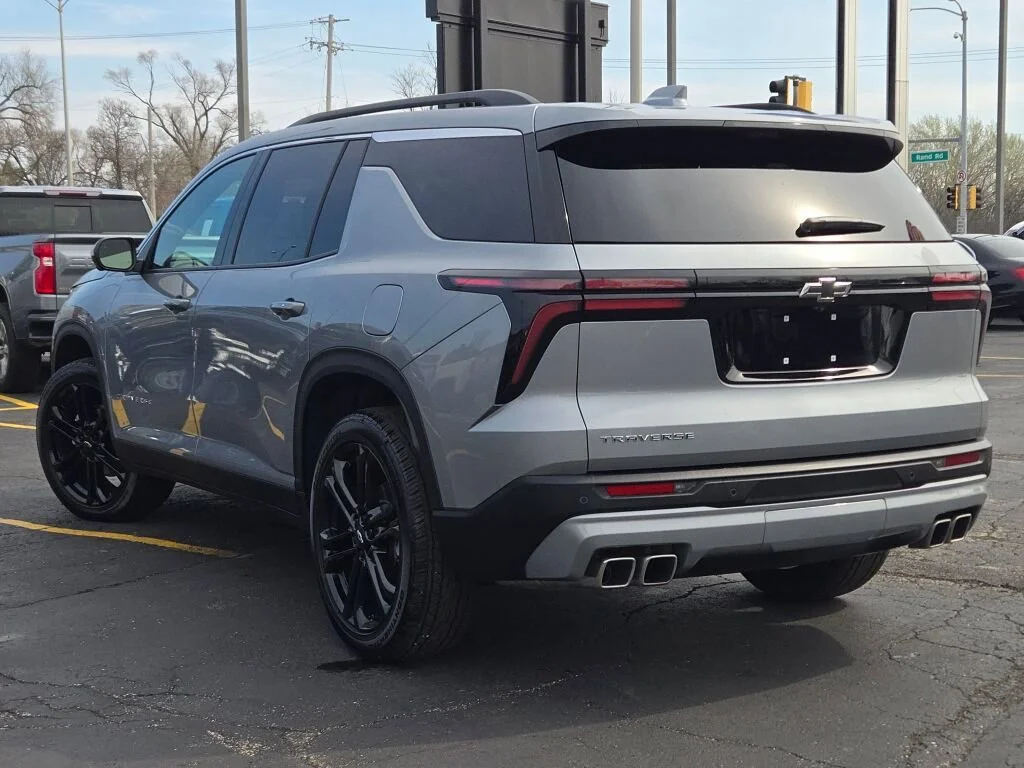 2026 Chevrolet Traverse LT - Photo 14