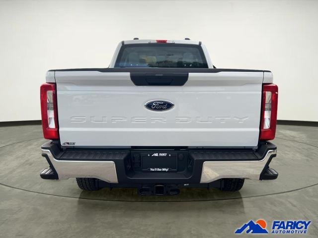 New 2026 Oxford White Ford XL image 4