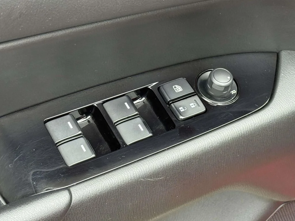 Used 2019 Red Mazda Touring image 30