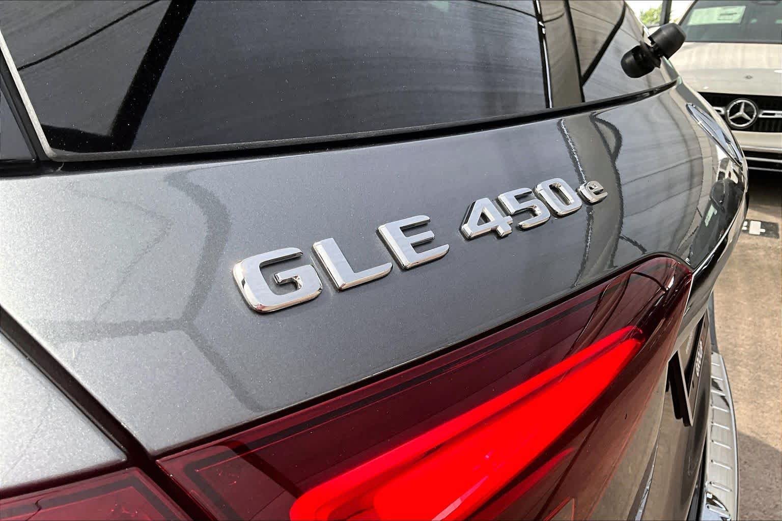 Certified Used 2026 Selenite Grey Metallic Mercedes-Benz GLE 450e image 31