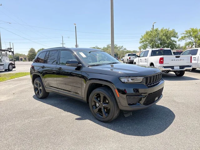 2023 Jeep Grand Cherokee Altitude X