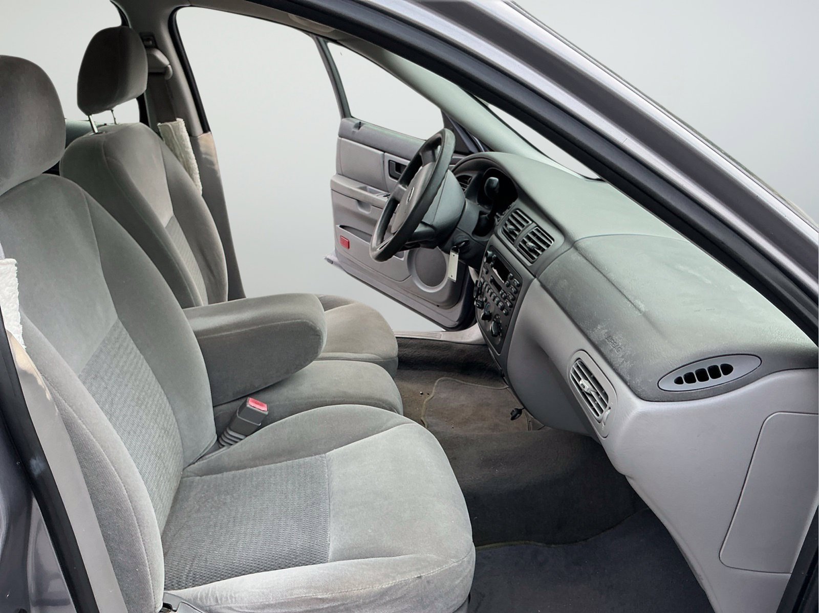 Used 2007  Ford SE image 15