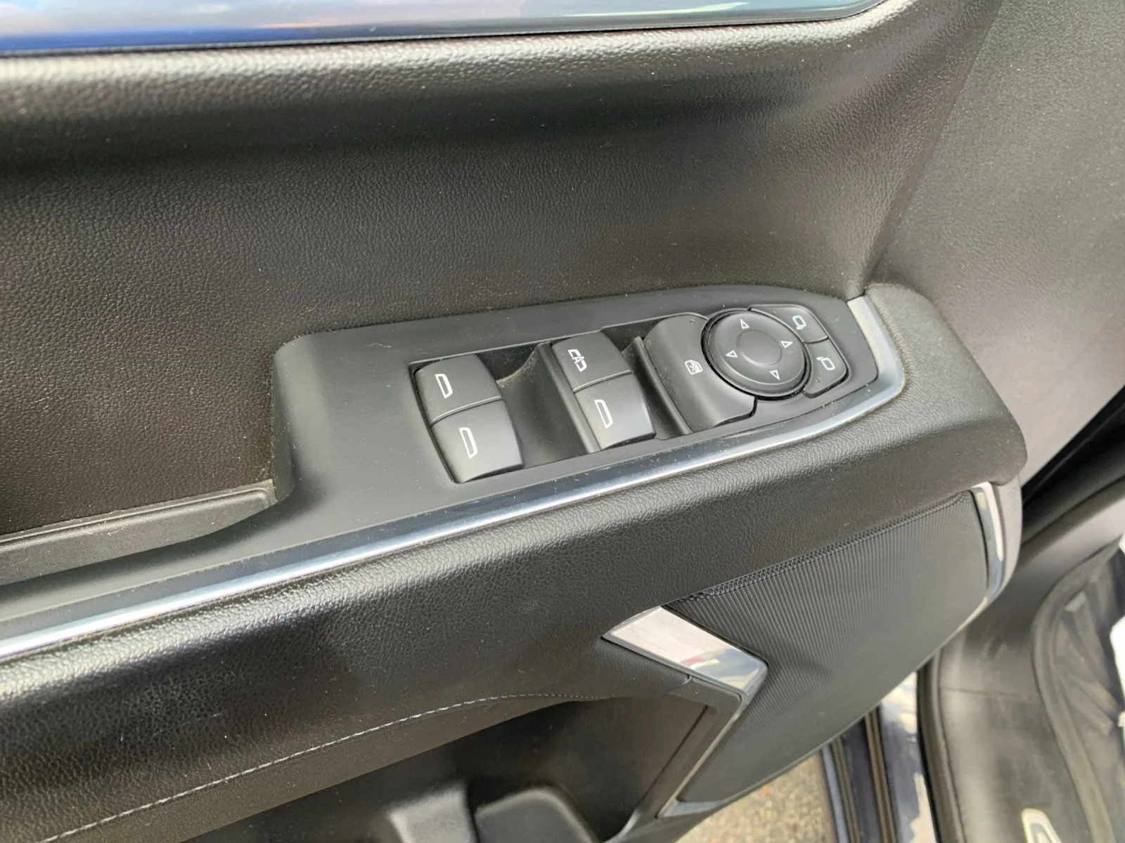Used 2023 DARK ASH METALLIC Chevrolet LT Trail Boss image 12