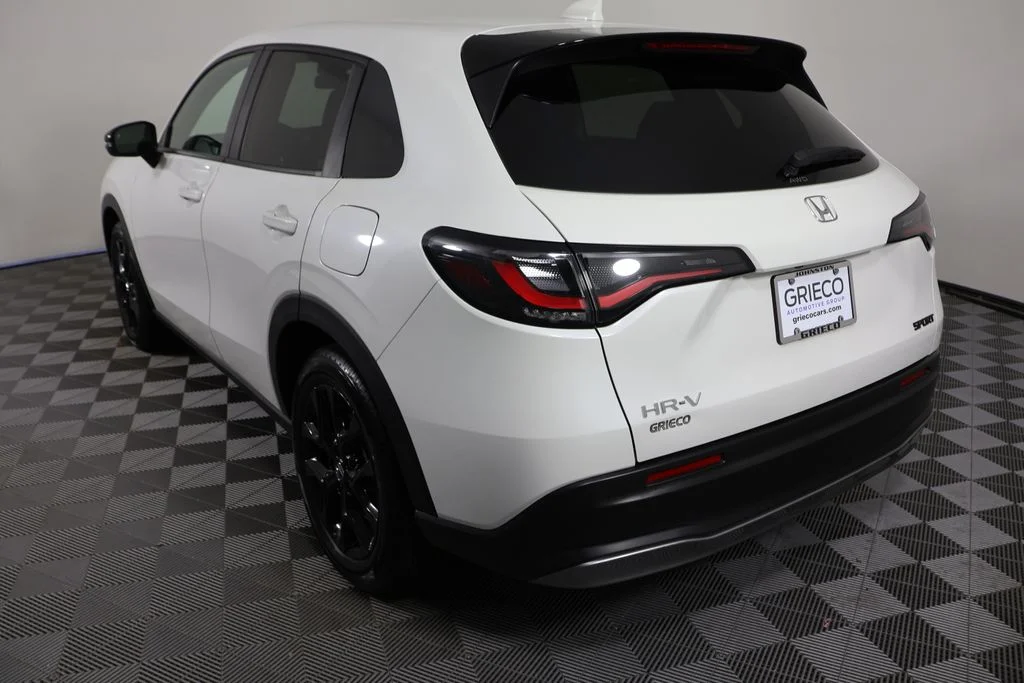 Used 2025 Platinum White Pearl Honda Sport image 6