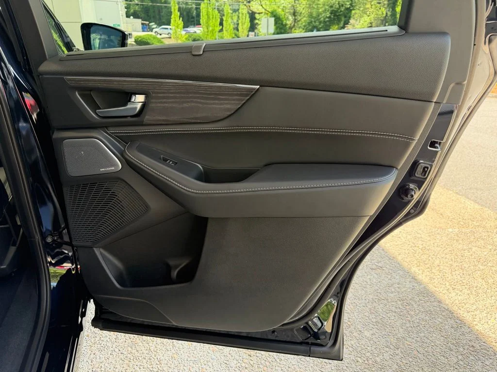 New 2026 Majestic Black Pearl Acura SH-AWD with Advance Package image 29