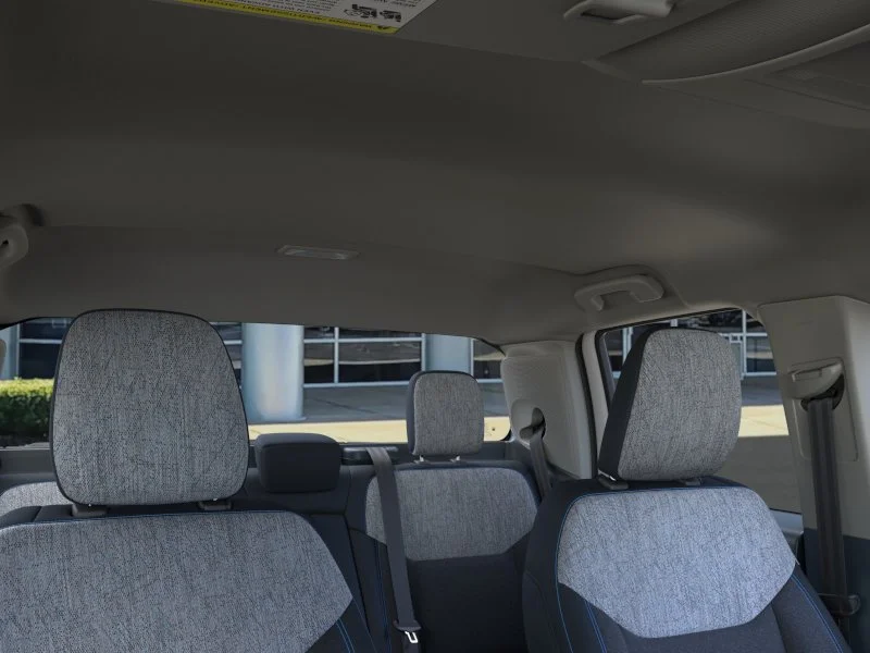 New 2026 Oxford White Ford XLT image 12
