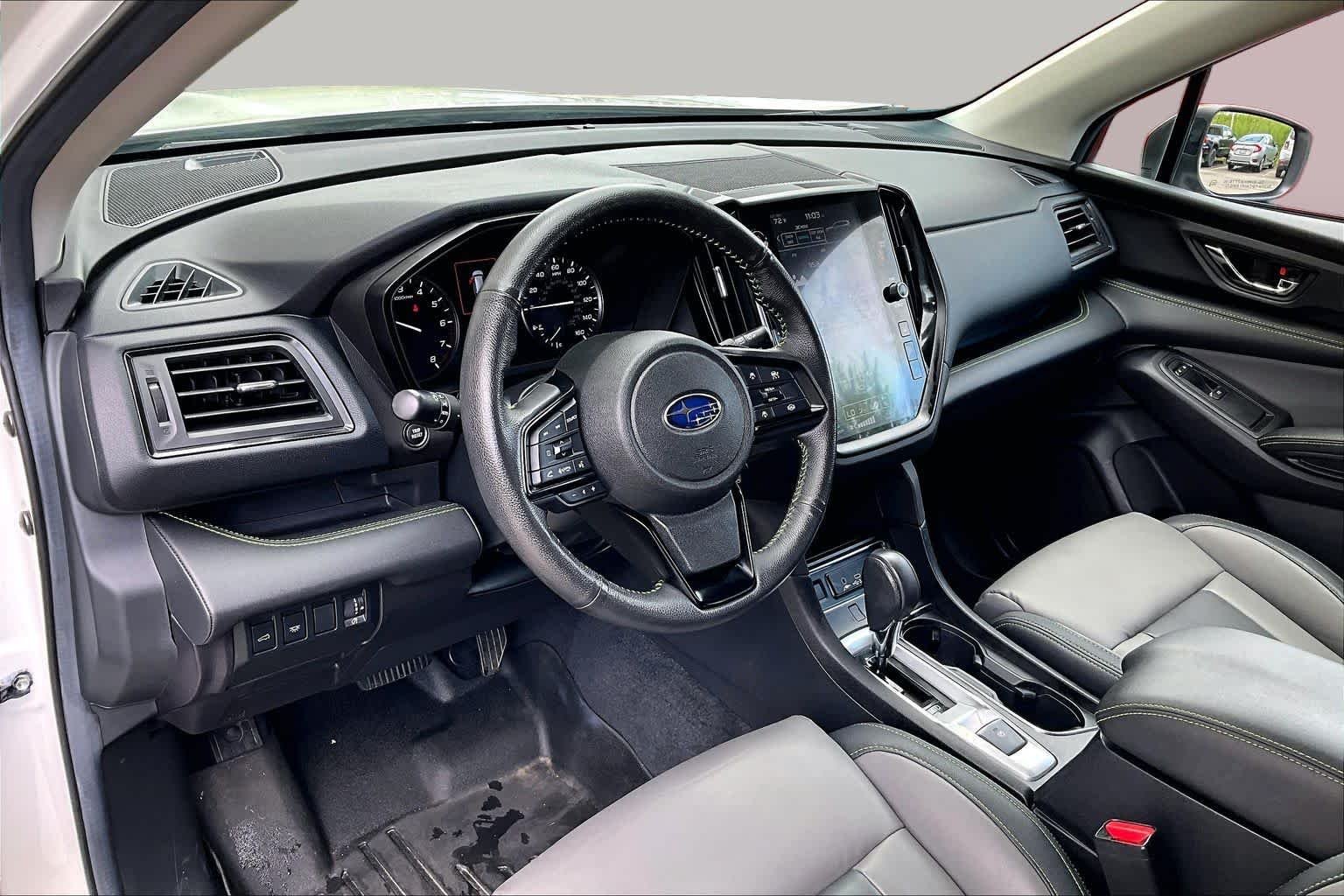 Used 2023 Crystal White Pearl Subaru Onyx Edition image 18