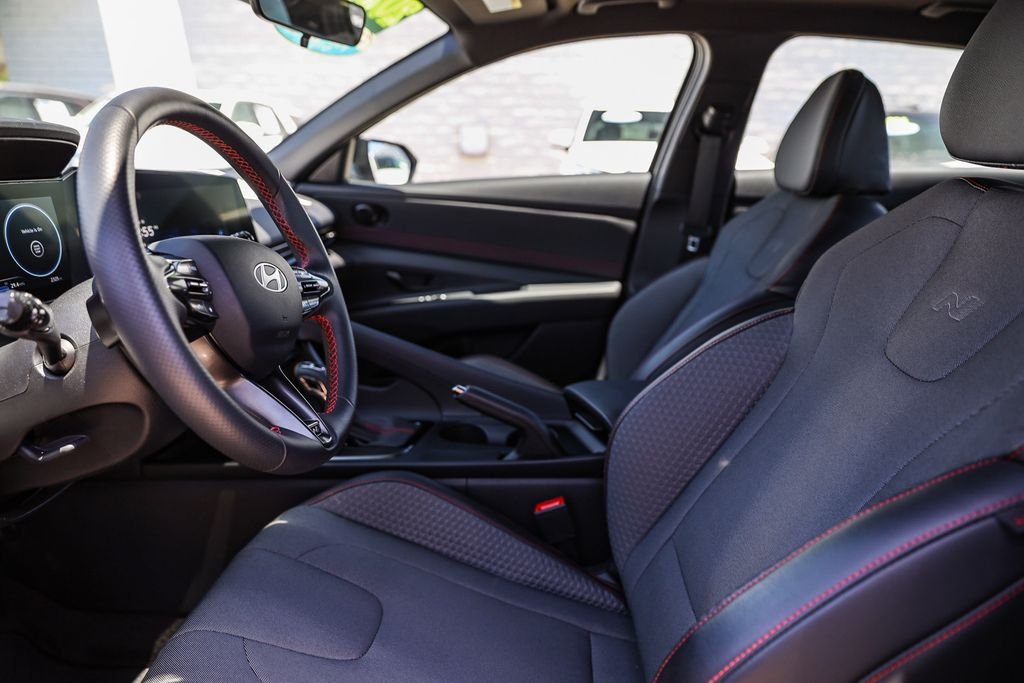2026 Hyundai Elantra N Line - Photo 18