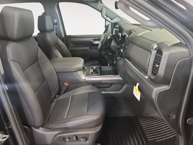 2026 Chevrolet Silverado 2500 HD LTZ - Photo 15