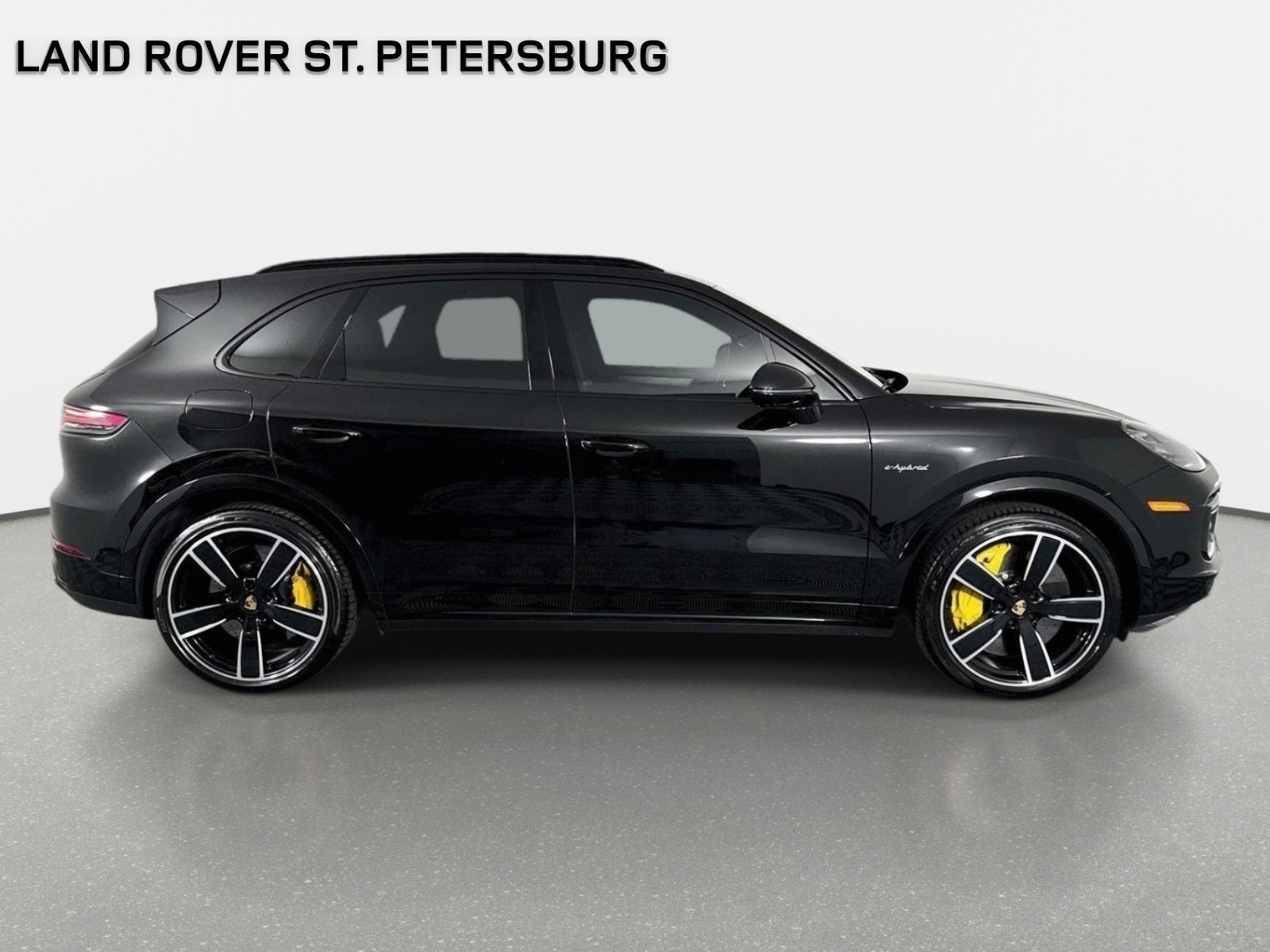 Used 2023 Chromite Black Metallic Porsche Turbo S image 4