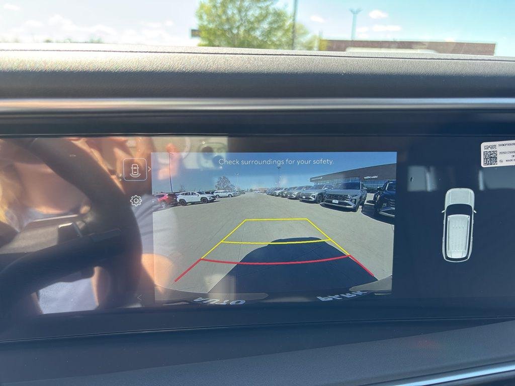 New 2026 Abyss Black Hyundai SEL 7P image 26