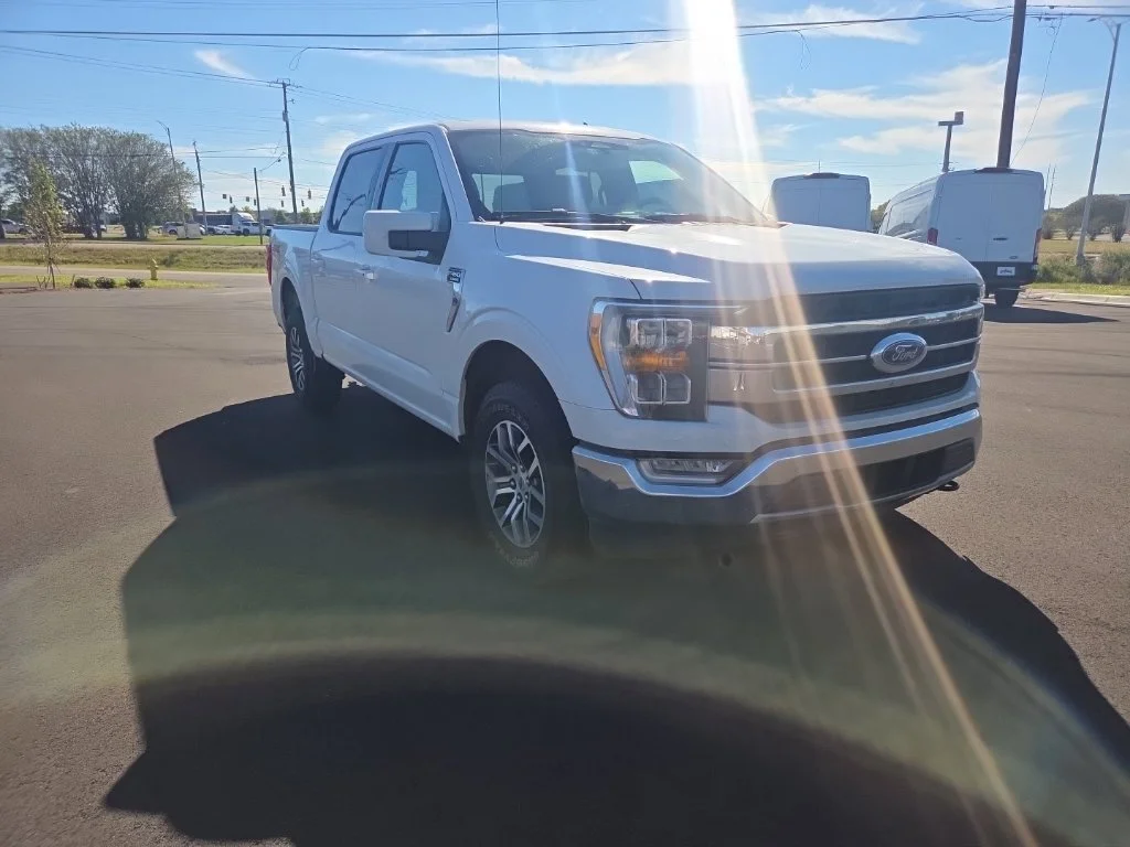 Certified Used 2021 White Ford Lariat image 26