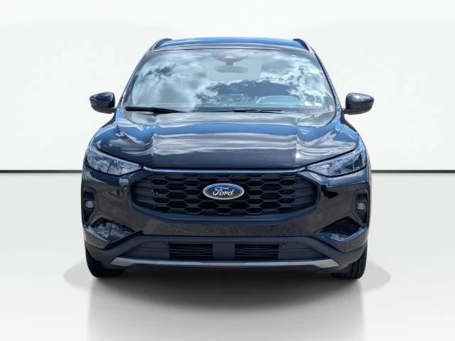 Used 2025 Black Ford ST-Line Select image 2