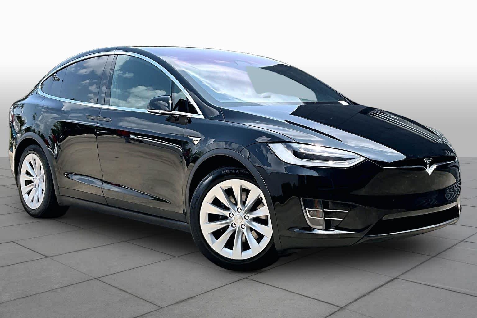 Used 2018 Tesla Model X 75D with VIN 5YJXCAE23JF137796 for sale in Stafford, TX