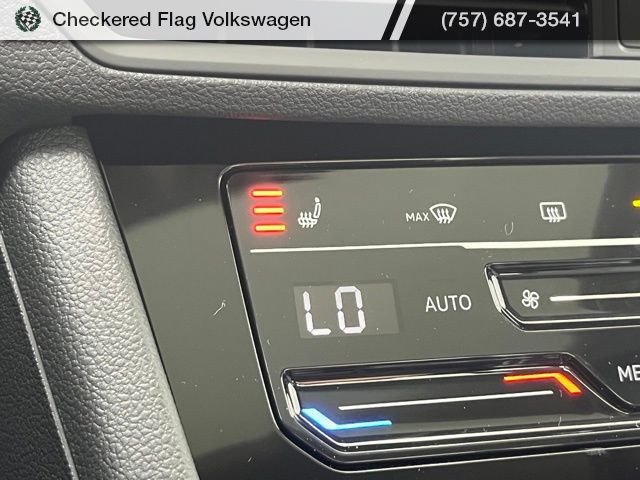 2026 Volkswagen Jetta SE - Photo 8