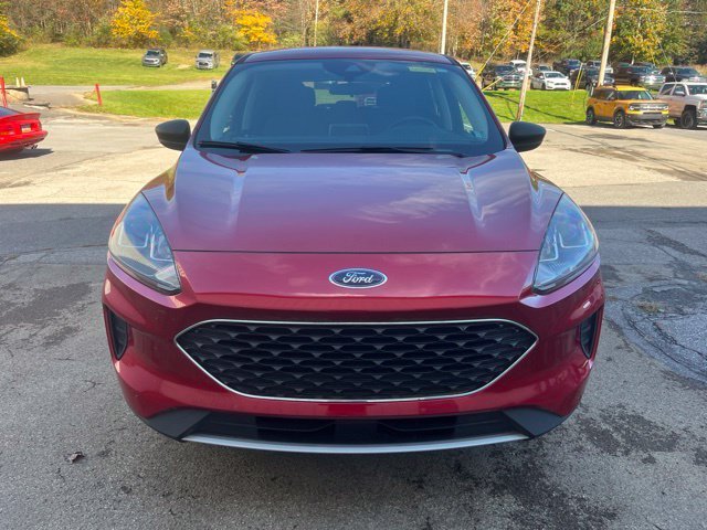 Used 2022 Rapid Red Metallic Tinted Clearcoat Ford SE image 10