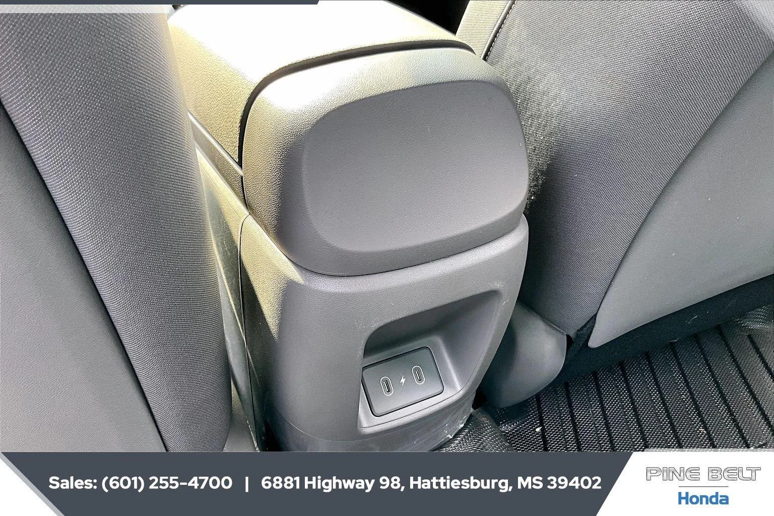 Used 2026 Fluid Metal Hyundai SEL Sport image 24