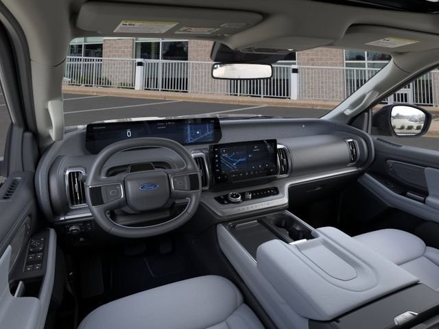 New 2026 Black Ford Platinum image 9