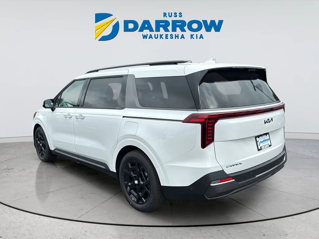 New 2026 Snow White Pearl Kia SX Prestige image 3