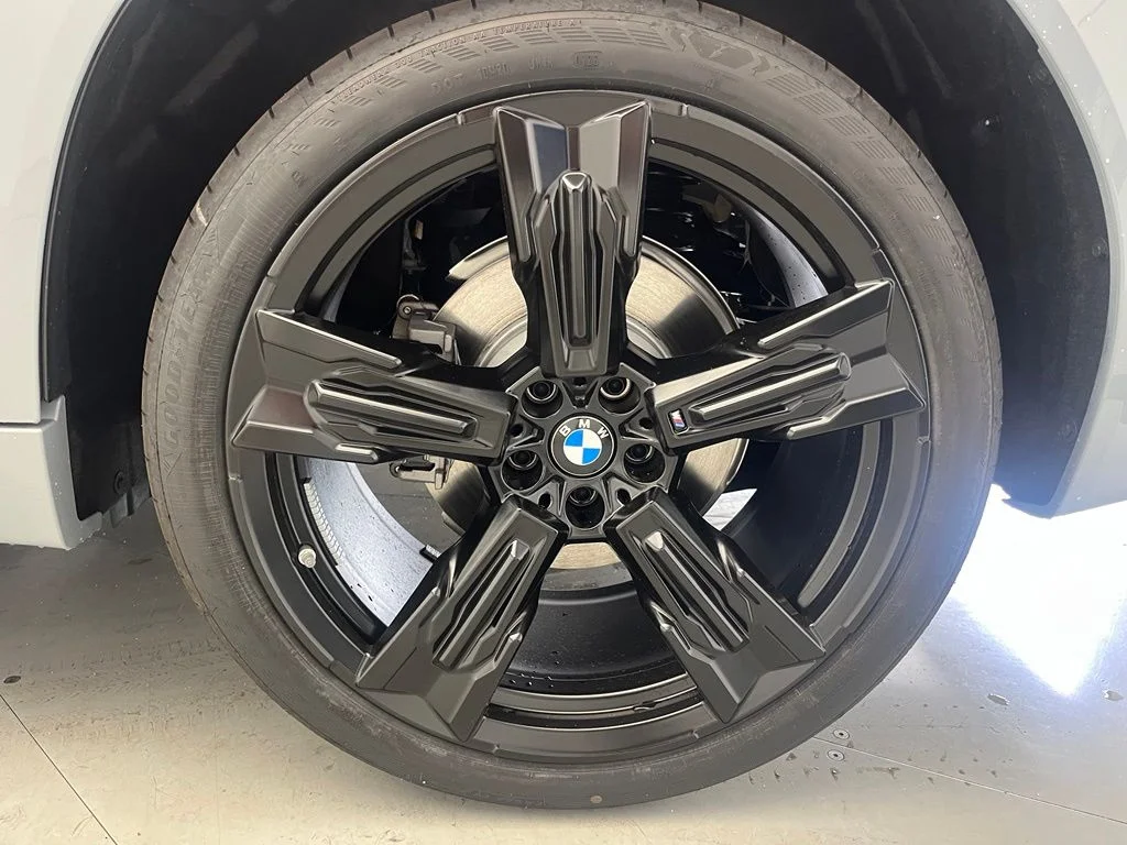 New 2026 Brooklyn Grey Metallic BMW 30 xDrive image 19