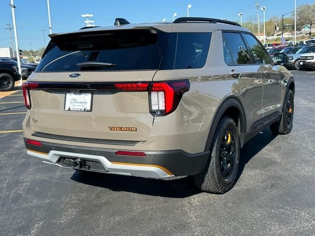 New 2026 Marsh Gray Ford Tremor image 3