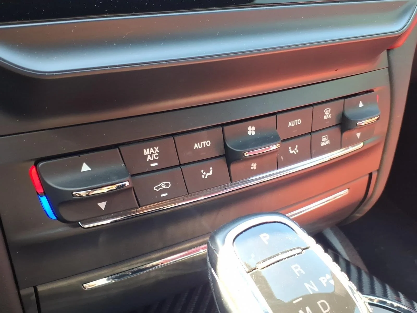 Used 2022 Grigio Metallic Maserati Modena image 25