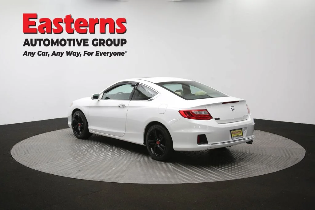 Used 2015 White Honda EX-L image 63
