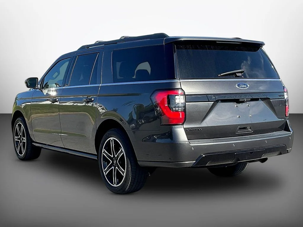 Used 2021 Magnetic Ford Limited image 4