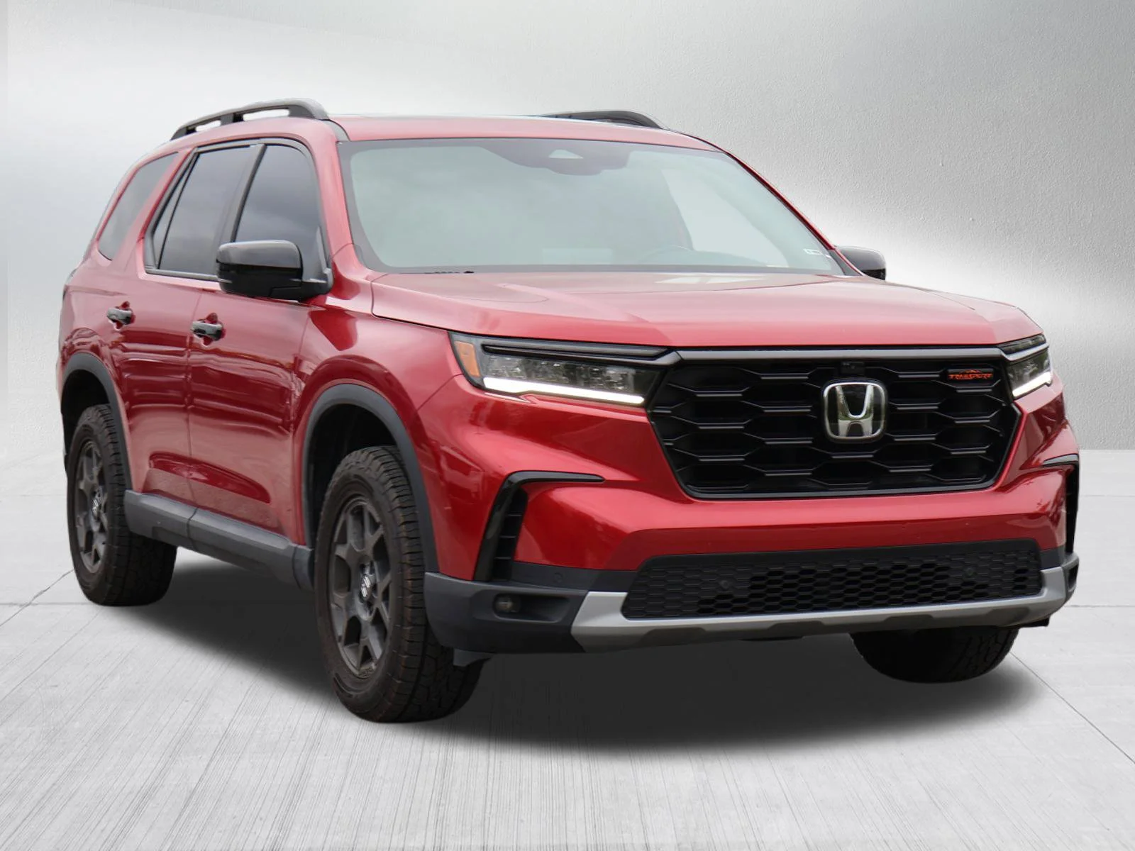 2025 Honda Pilot TrailSport AWD's photo